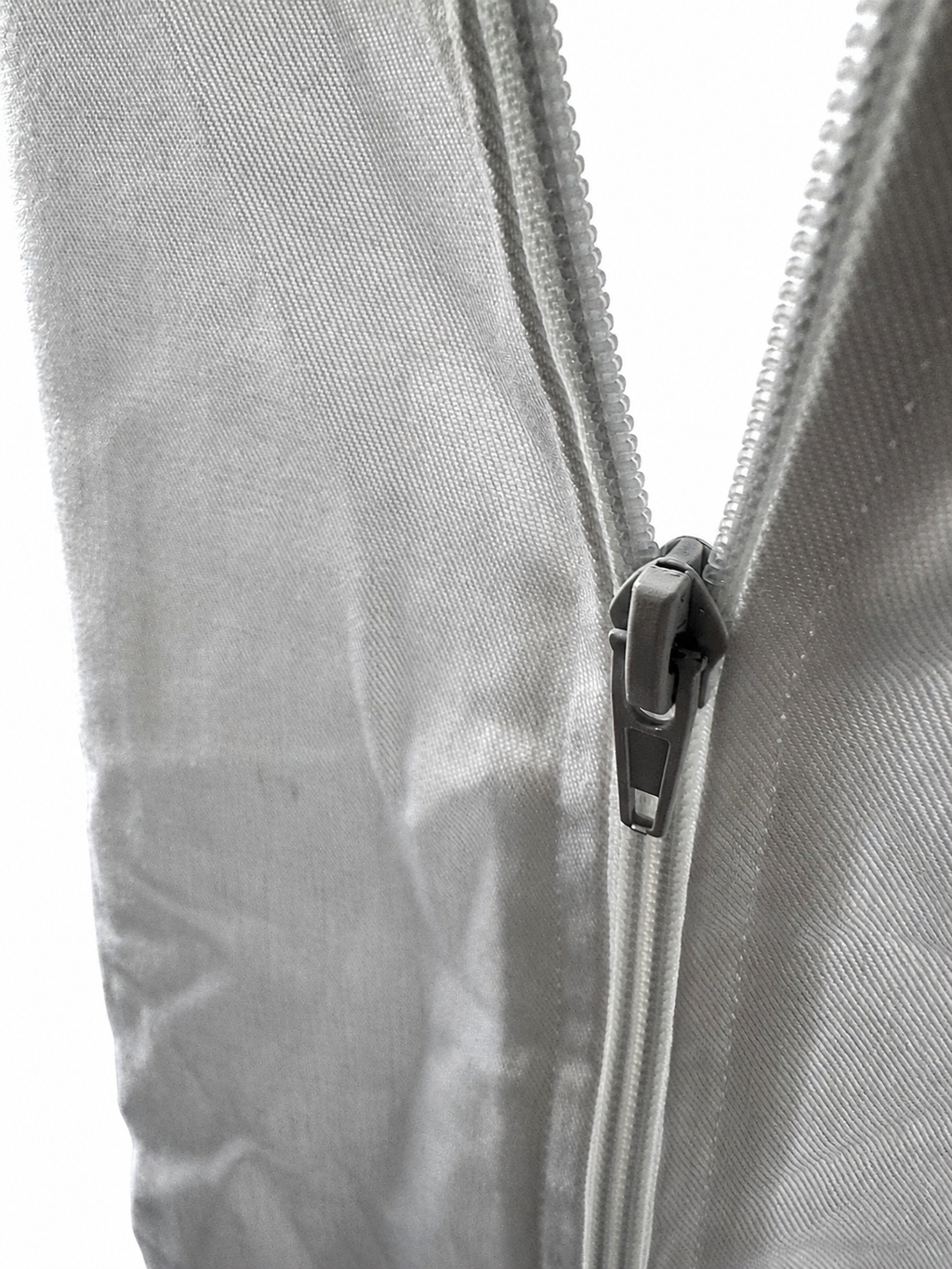 British Forces Tri-Service PTI Training Jacket – White